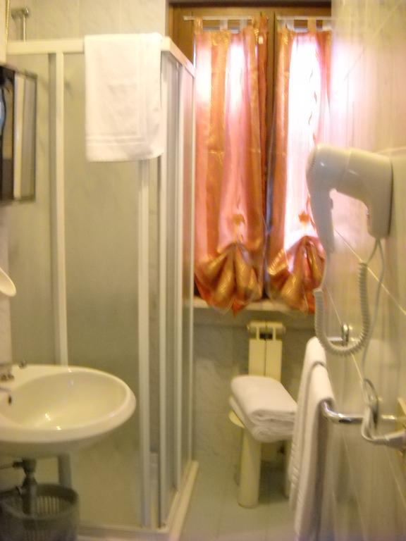Albergo Mio Lazise Habitación foto